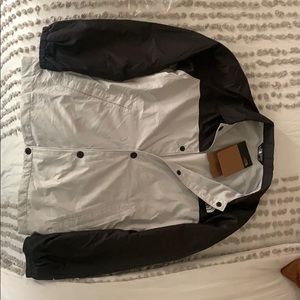 Boys North Face jacket size 10/12